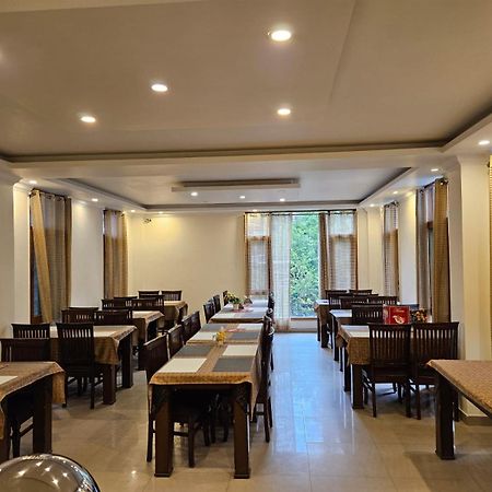 Hotel Akash Regency Manali  Ngoại thất bức ảnh